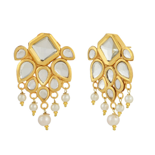 Kundan Jewelry for Millennials and Gen Z: What’s Driving the Demand ? | Guide by Danish Jewellers