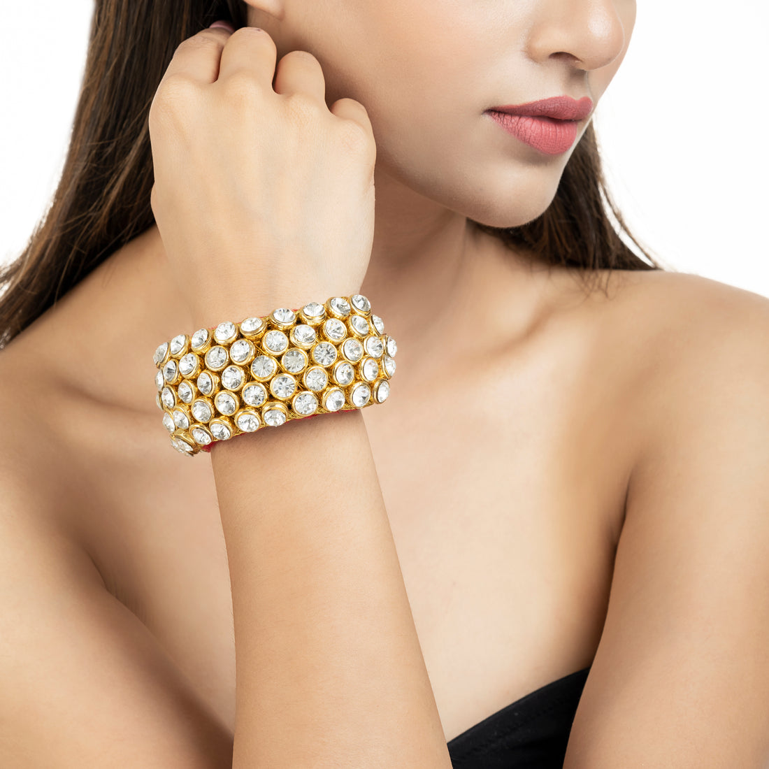 Kundan Jewellery: The Perfect Accessory for Diwali Puja