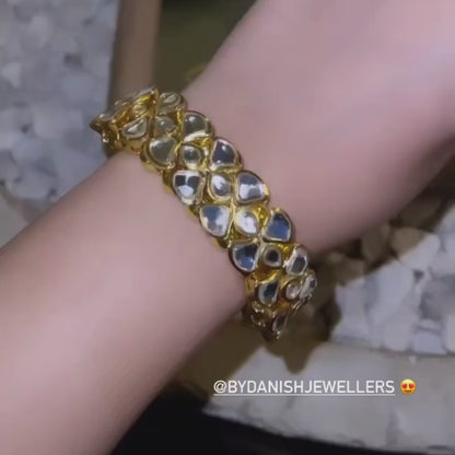 22K Gold Plated Handmade Bracelet - Kundan Pochi Bracelet
