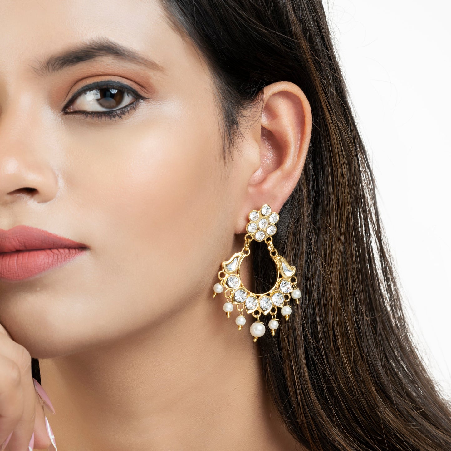 22K Gold Finishing Earrings - Feminine Earrings - Kundan Earrings - Danish Jewellers® 